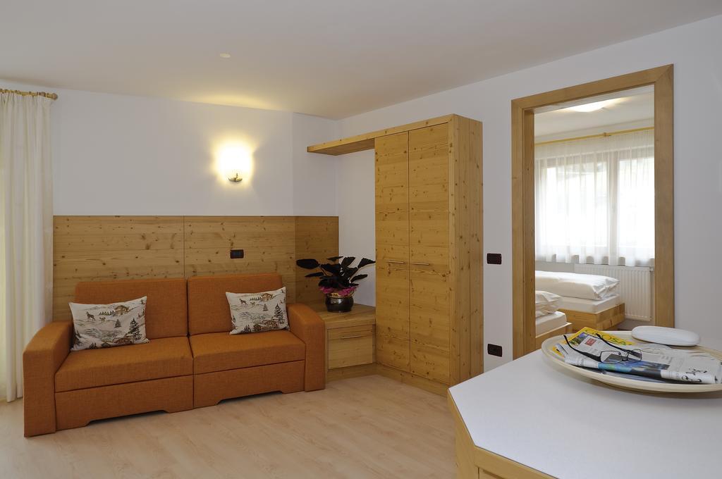 Residence Ciasa Mirasas Μπαντία Δωμάτιο φωτογραφία