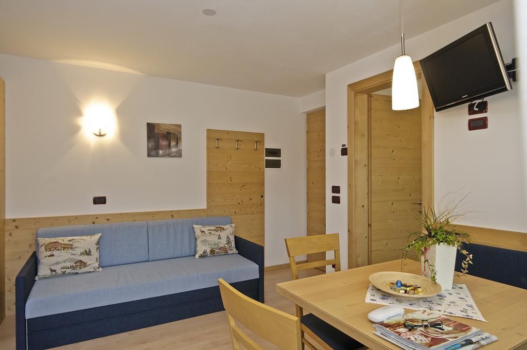 Residence Ciasa Mirasas Μπαντία Δωμάτιο φωτογραφία